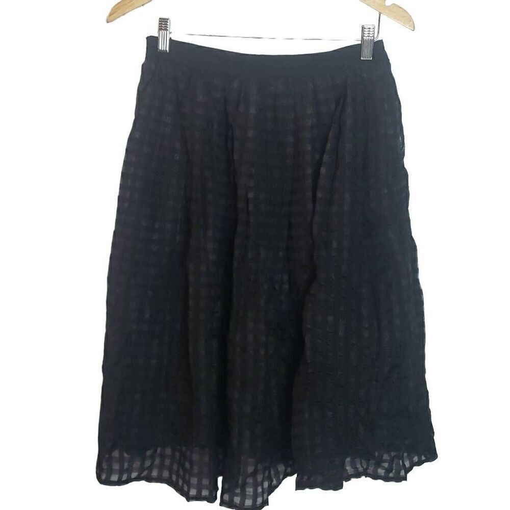 Elle Black Skirt‎
